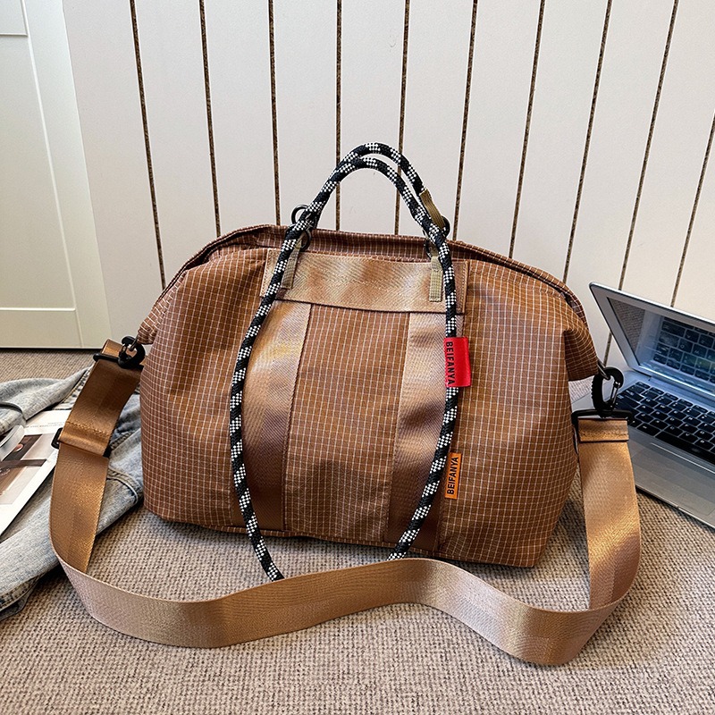Nylon Messenger Bag Versatile  - Dry Bag Roll Top 评论和价格